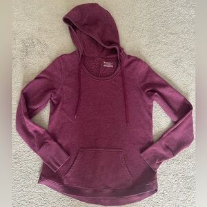 Women’s Tek Gear hoodie size M